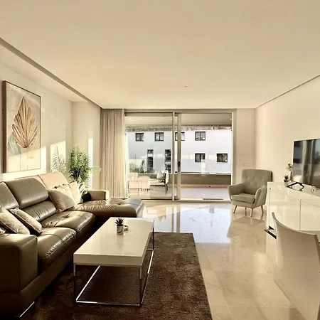 Apartamento Modern Duplex Penthouse In Royal Banus Roof Top!