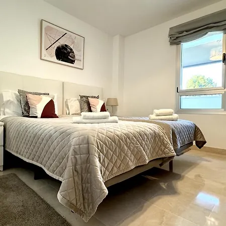 Apartment Modern Duplex Penthouse In Royal Banus Roof Top! *