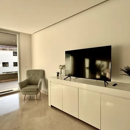 Apartment Modern Duplex Penthouse In Royal Banus Roof Top!