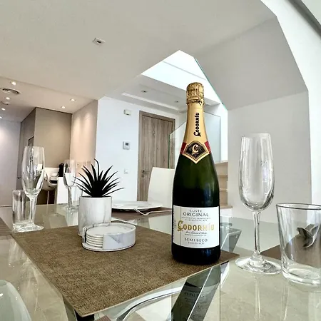 Apartment Modern Duplex Penthouse In Royal Banus Roof Top!